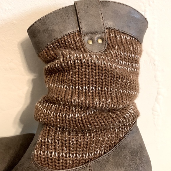 Muk Luks leg warmer style platform boots-NWOT- - Picture 9 of 11